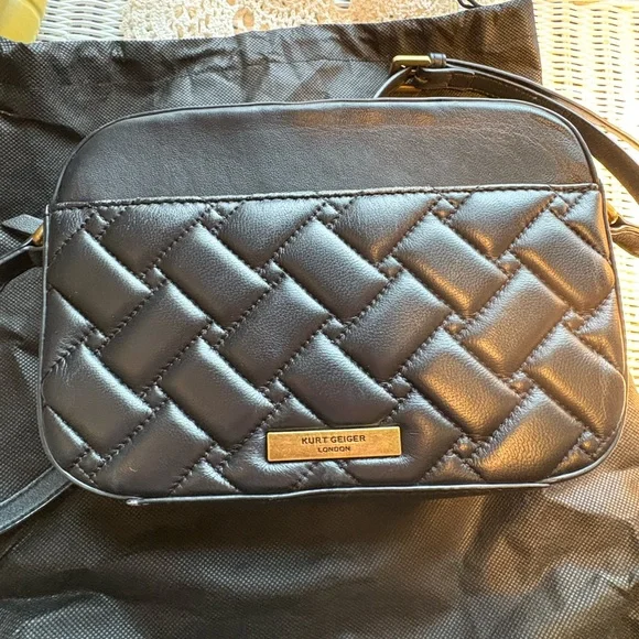 Kurt Geiger Black Quilted Kensington Leather Crossbody - Picture 3 of 6
